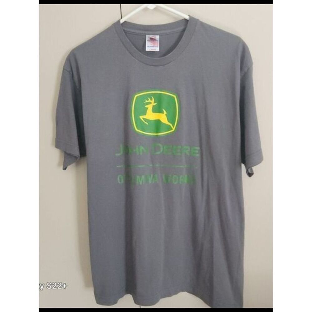 Gray T shirt with John Deere Green and Yellow Logo Emblem